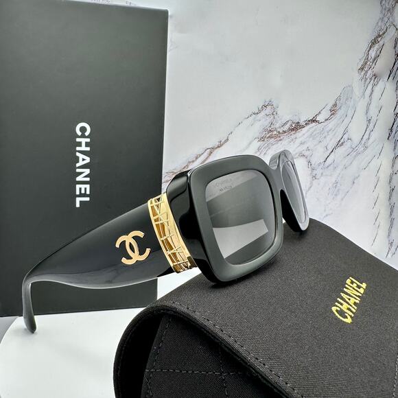 New CHANEL Sunglasses - Picture 4 of 16